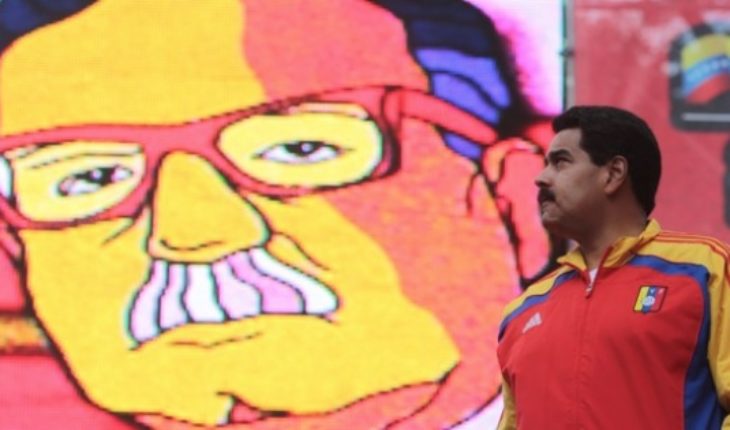 translated from Spanish: Maduro no es Allende, evidentemente