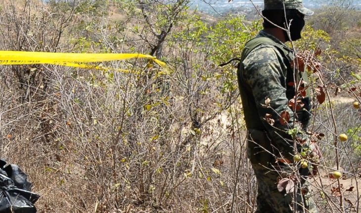 translated from Spanish: Mothers found mass grave with 500 bodies in Tamaulipas