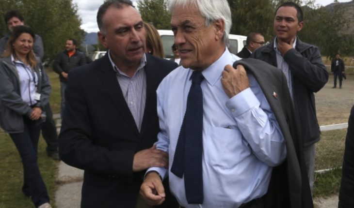 translated from Spanish: Piñera advises that combat forest fires of Aysén will hold at least 10 days
