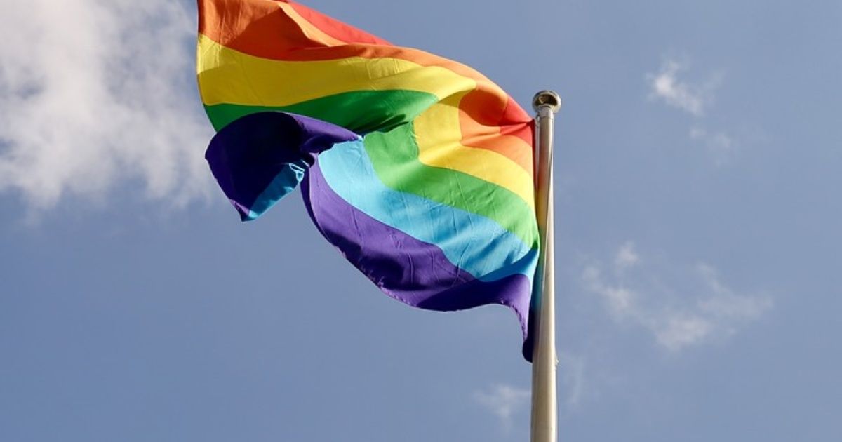 Senado irá contra terapias para "curar" la homosexualidad
