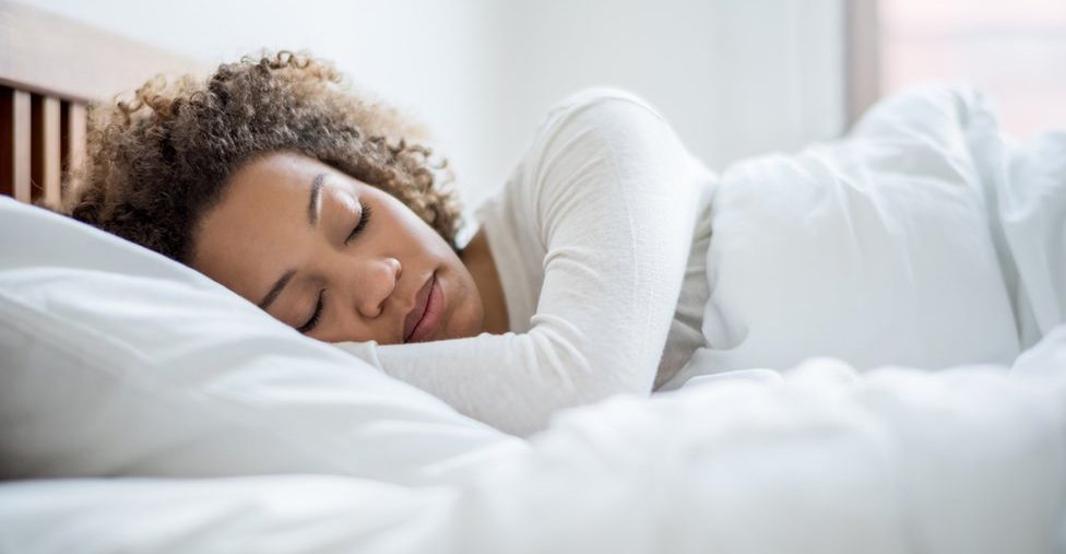 Is it good to try to recover the sleep lost during the week?