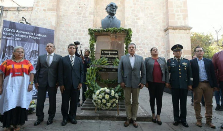 Ayuntamiento de Morelia conmemora el XXXVIII Aniversario Luctuoso de Natalio Vázquez Pallares
