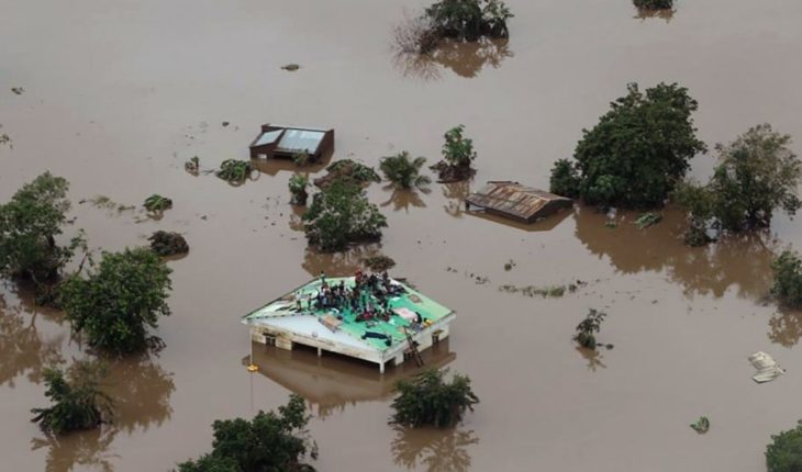 Calculan más de mil muertos por devastador ciclón en Mozambique