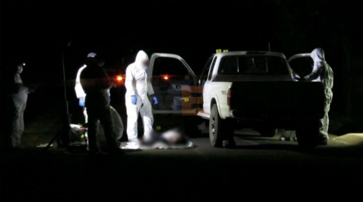 Conductor de camioneta es acribillado en la región de Acuitzio del Canje, Michoacán