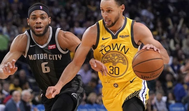 Curry regresa y da victoria a Warriors, que recuperan liderato