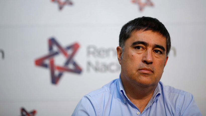 Desbordes advierte a Ossandón: “Si quiere ser candidato presidencial, la estrategia de atacar al gobierno no sirve”