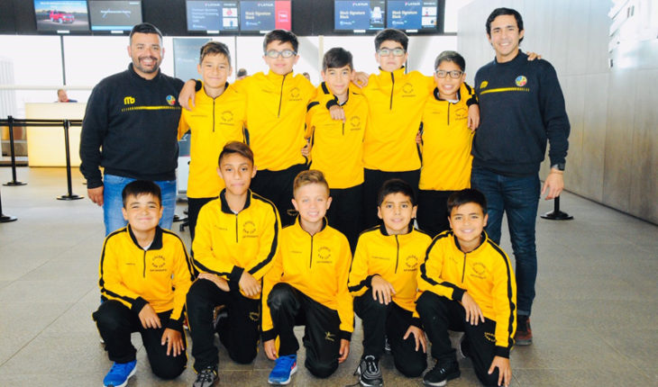 Ganadores del Campeonato Infantil de Fútbol Scotiabank de gira por Barcelona