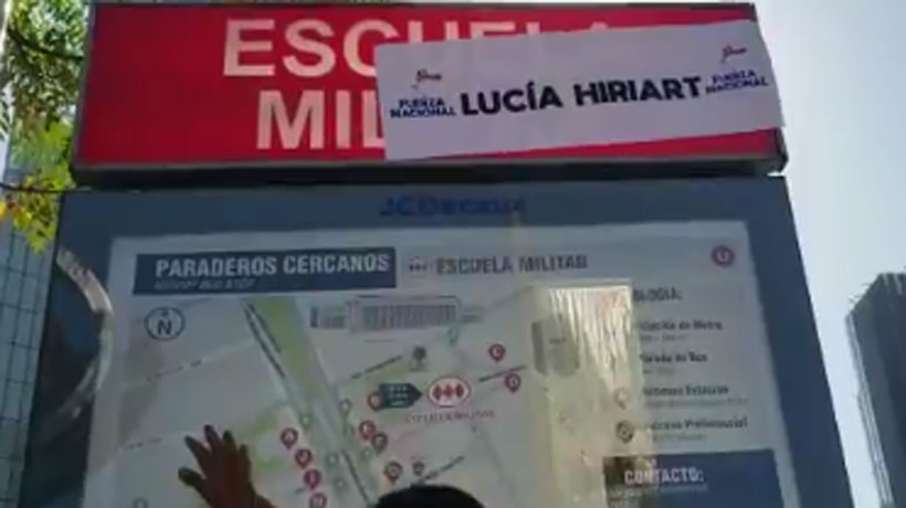 Grupo rebautizó estación Escuela Militar como "Lucía Hiriart"