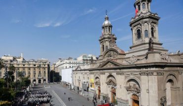 Iglesia anunció "revisión exhaustiva" de denuncia de violación en la Catedral de Santiago
