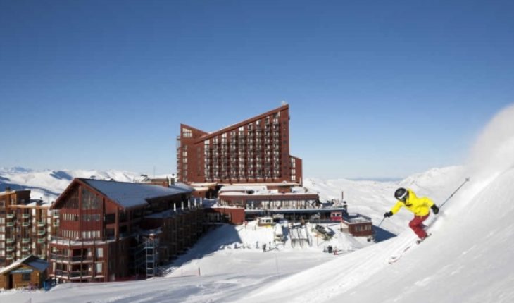 Informe de la PDI revela que centro de esquí Valle Nevado fue el responsable de la contaminación del río Mapocho
