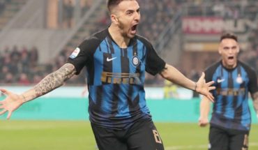 Inter hace olvidar a Icardi y se adueña del Clásico ante Milan