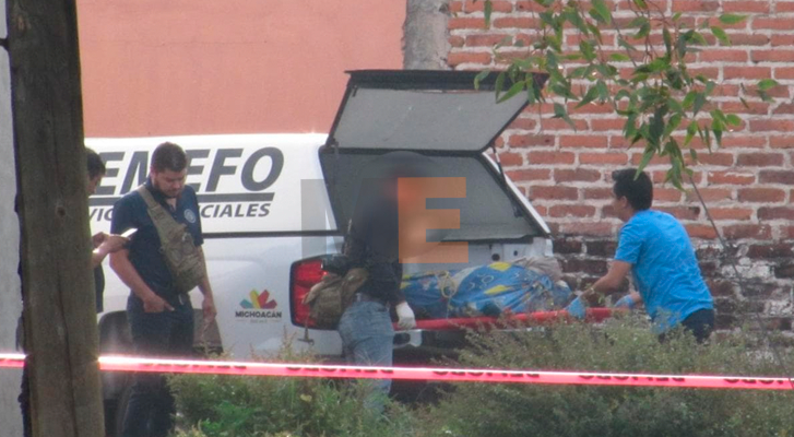 Investiga FGE hallazgo de un encobijado en la Valencia Segunda Sección de Zamora, Michoacán