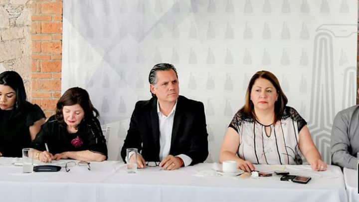 Llama fracción de Morena a derogar impuestos en Michoacán