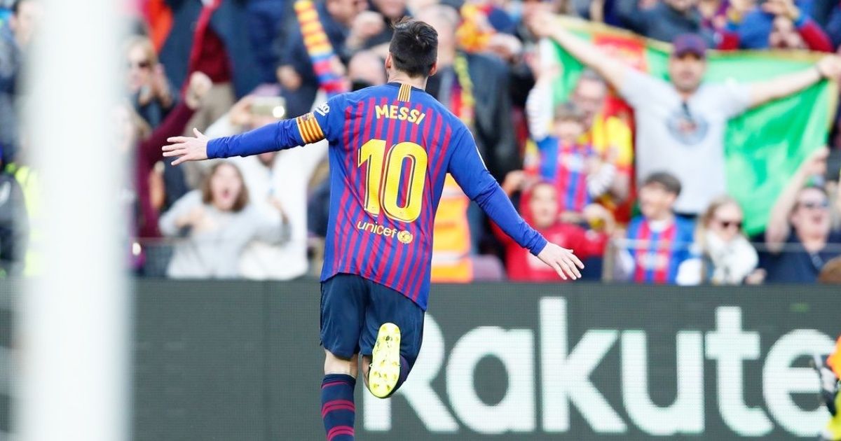 Messi se adueña del derbi catalán ante Espanyol y Barcelona se encamina al título