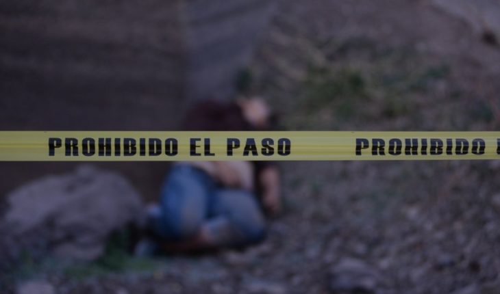 Mujer encontrada muerta en Sinaloa, fue esposada y tableada