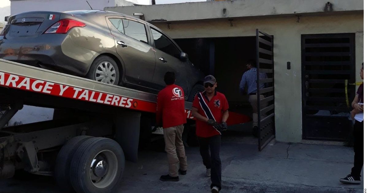 Recuperan auto robado en Monterrey