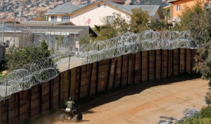 Trump amenaza con cerrar frontera con México la próxima semana