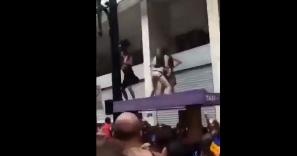 Bolsonaro tweets strong sex scene to criticize the Carnival and ignites the debate