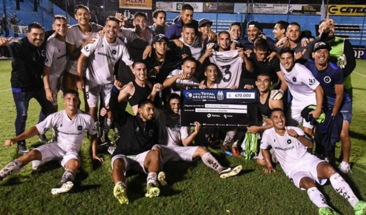 translated from Spanish: Copa Argentina: Real pillar made history and won against Velez