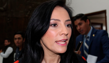translated from Spanish: Critical Adriana Hernández lack of transparency in federal appointments