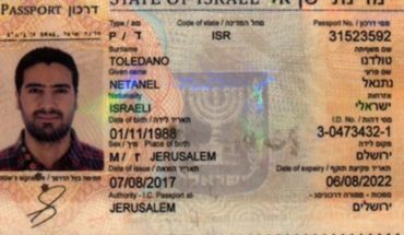 translated from Spanish: Detienen a una pareja de iraníes que ingresó al país con pasaportes falsos