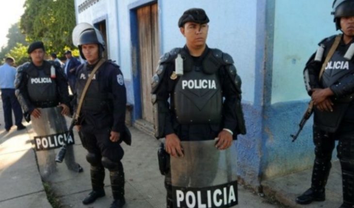 translated from Spanish: Encuentran muertos a los seis miembros de una familia en Bolivia