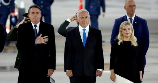 Jair Bolsonaro inicia visita oficial a Israel