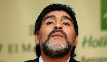 translated from Spanish: Maradona pronostica que el “Tata” Martino le muchos dará triunfos a México