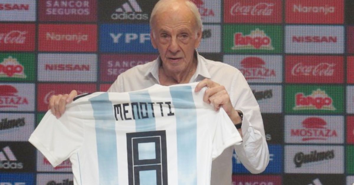 Menotti said that it is not time for Aguero and Messi in the selection