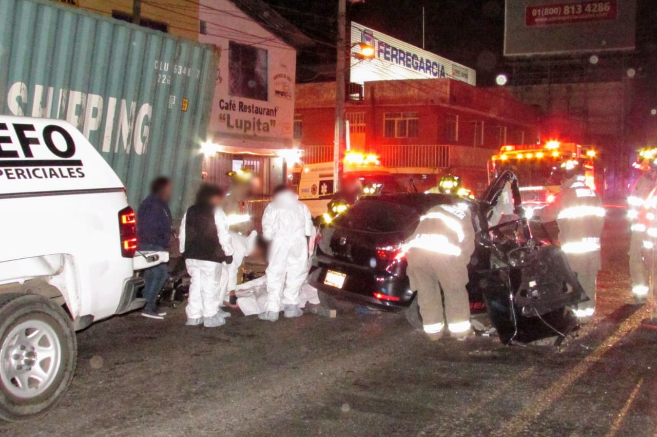 Motorist dies after hit with trailer in the Morelos in Morelia Morelia, Michoacan.-