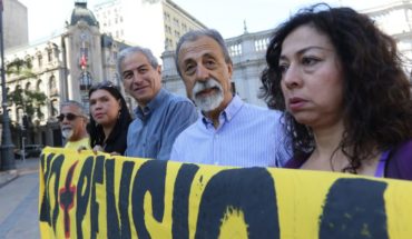 translated from Spanish: NO+AFP convoca a la marcha familiar del próximo 31 de marzo en todo el país