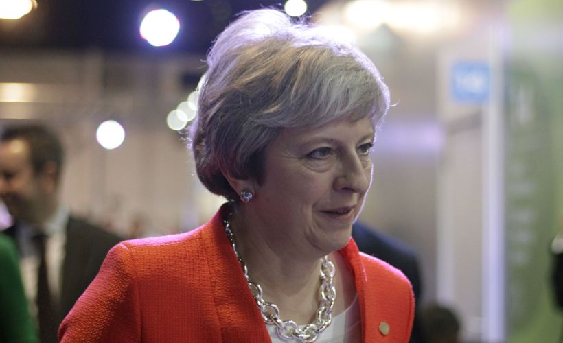 Parlamento británico le quita control del "Brexit" a la Primera Ministra Theresa May