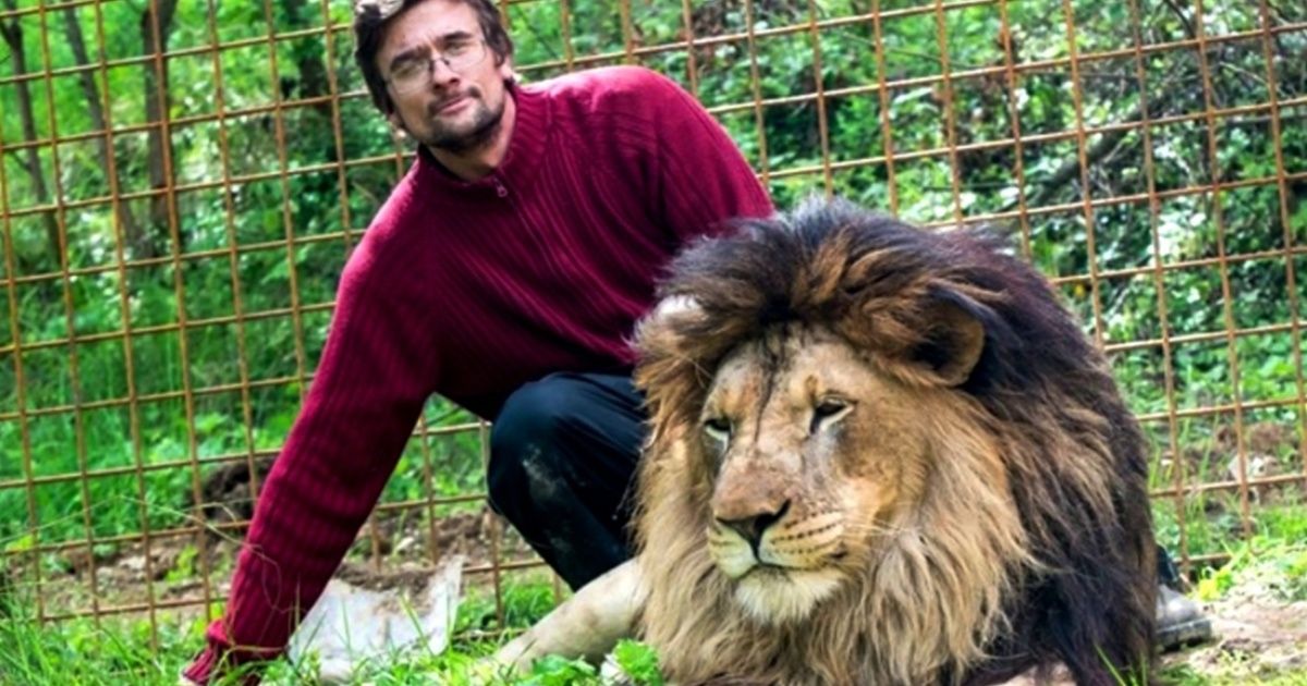 Raising Lions at home and his father found him dead in a cage