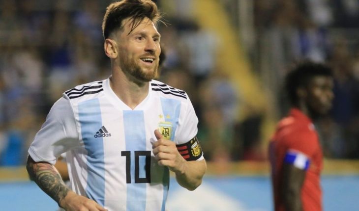 translated from Spanish: Scaloni gave the roster: Messi returns to the selection Argentina