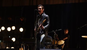 translated from Spanish: Sin palabras, sólo acordes: Mega show de Arctic Monkeys en el Lollapalooza