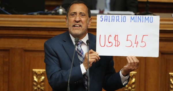 Venezuelan Parliament: public employees paid less than $6 per month