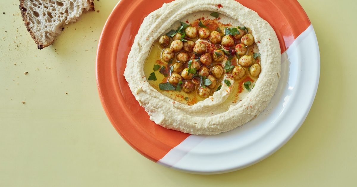 Very rich and very easy hummus