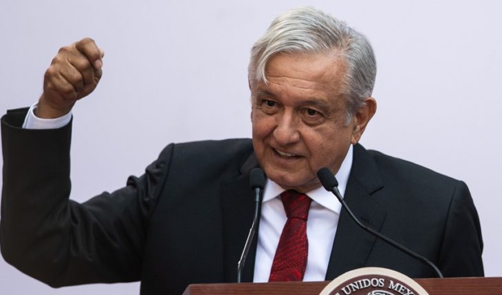 translated from Spanish: the sayings of AMLO vs the facts insulated the