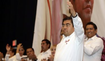 Candidato Cárdenas llama “ratero” a Barbosa