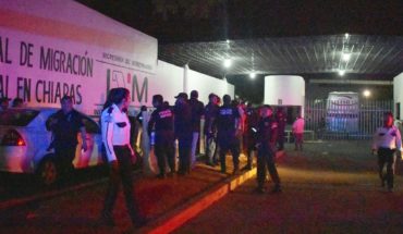 Cientos de migrantes escapan de estación migratoria en Chiapas