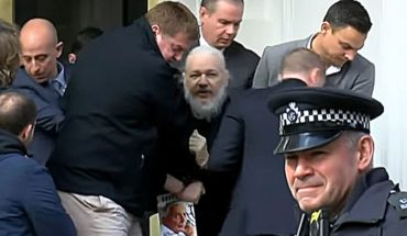 Diputados británicos presionan para que Assange sea extraditado a Suecia por violación