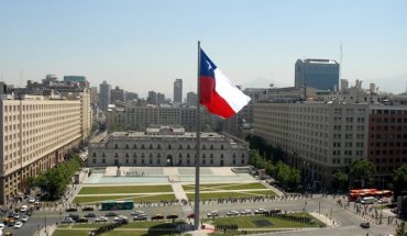 OCDE ve “sólida” la economía de Chile aunque revisa a la baja sus previsiones