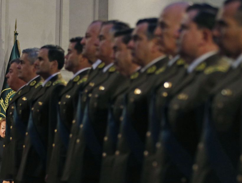 Fiscalía investiga a 130 generales de Carabineros por potencial uso ilícito de "gastos reservados" en estos últimos 10 años