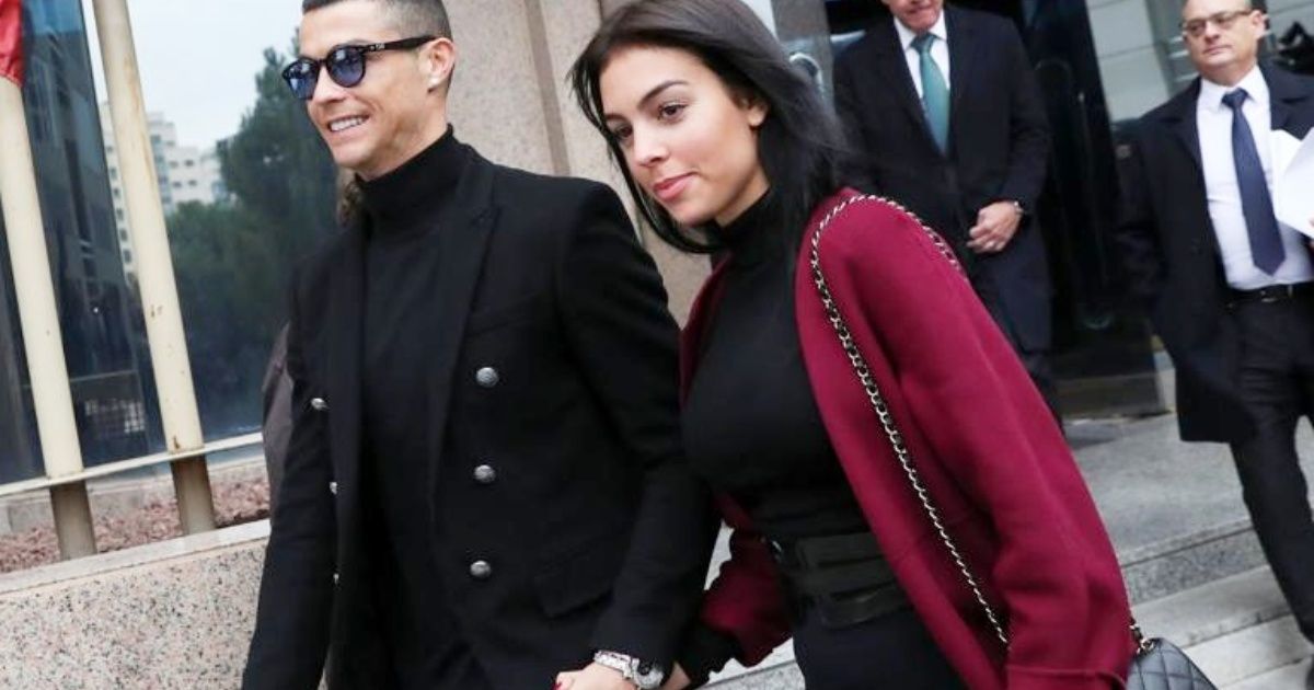 Georgina Rodríguez hace alarde de uno de los autos de lujo de Cristiano Ronaldo