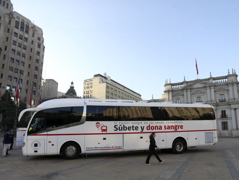 Gobierno lanza bus para donación de sangre que costó más de $420 millones