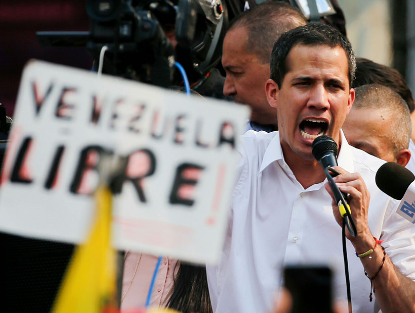 Guaidó pide "continuar la protesta" para el "cese de la usurpación" en una nueva jornada de protestas