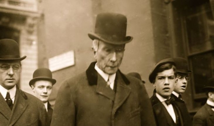 La doble cara de John D. Rockefeller, el multimillonario magnate del petróleo que fue pionero en la construcción de un monopolio