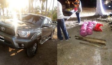 Marina asegura vehículo robado con armas y presunta droga en Nayarit