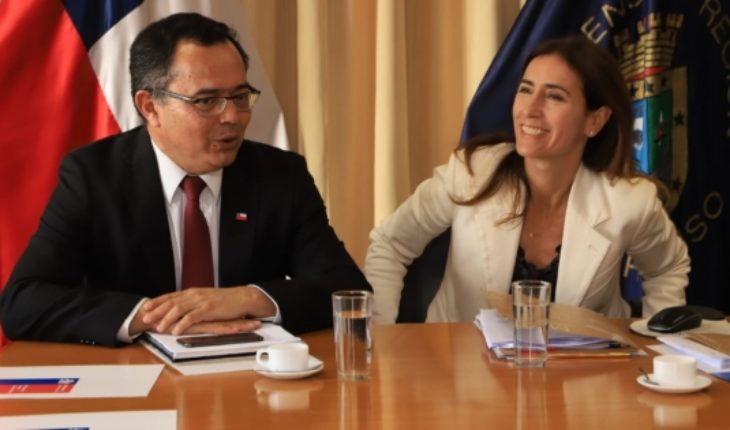 Ministra Schmidt ofreció detalles del plan de descontaminación de Quintero, Puchuncaví y Concón
