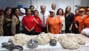 Ministros visitaron panadería para hablar sobre el Proyecto de Sala Cuna